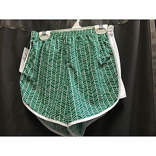 Azarhia Short Herringbone Green AM